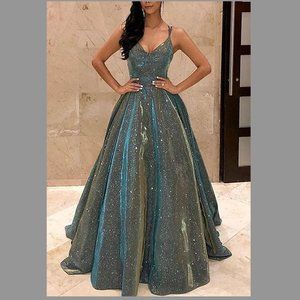 SHERRI HILL Gunmetal Gray (Prom/Pageant/Formal)